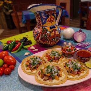 Tacos de alambre de pollo con queso