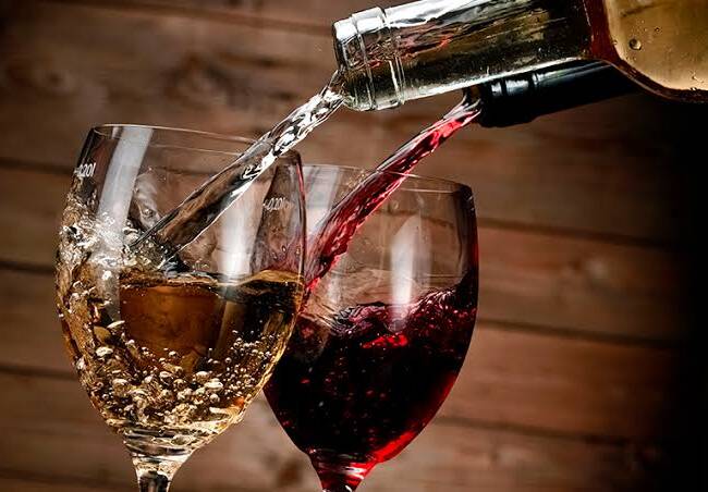 Botella de vino blanco o tinto